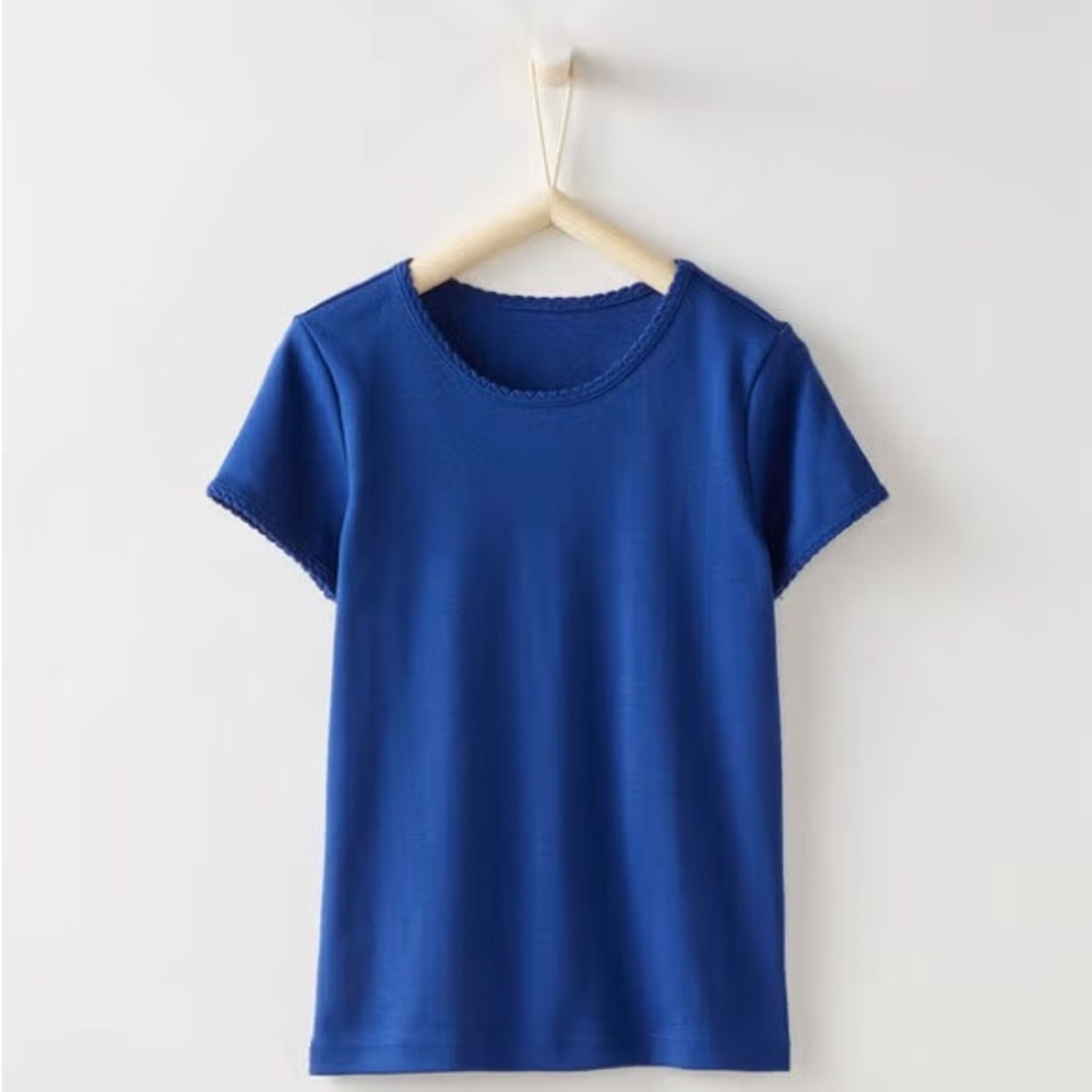 Hanna Andersson Solid Power T-shirt (size 6-7/120 cm)